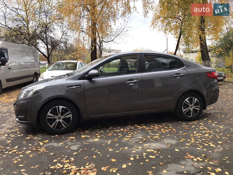 Седан Kia Rio 2013 в Здолбунове фото 4 Седан Kia Rio 2013 в Здолбунове