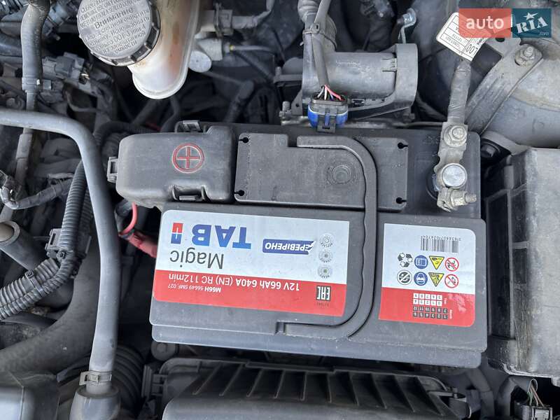 Седан Kia Rio 2012 в Києві