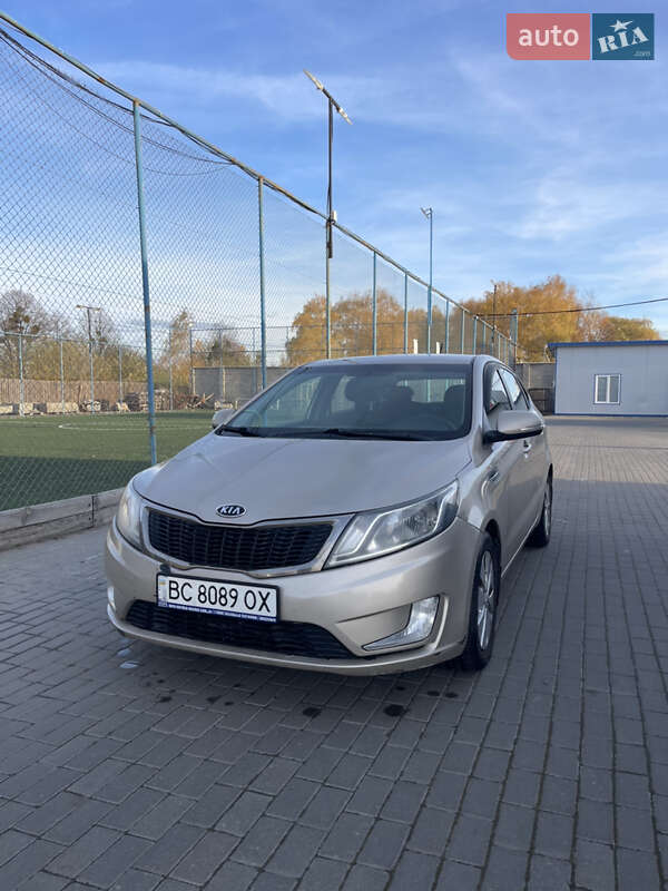 Хэтчбек Kia Rio 2012 в Львове фото 3 Хэтчбек Kia Rio 2012 в Львове