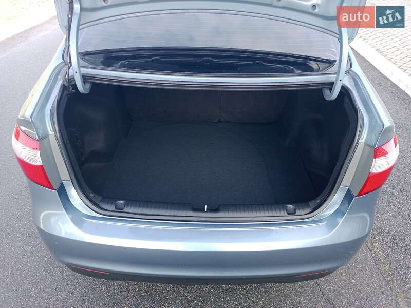 Седан Kia Rio 2012 в Полтаве фото 48 Седан Kia Rio 2012 в Полтаве