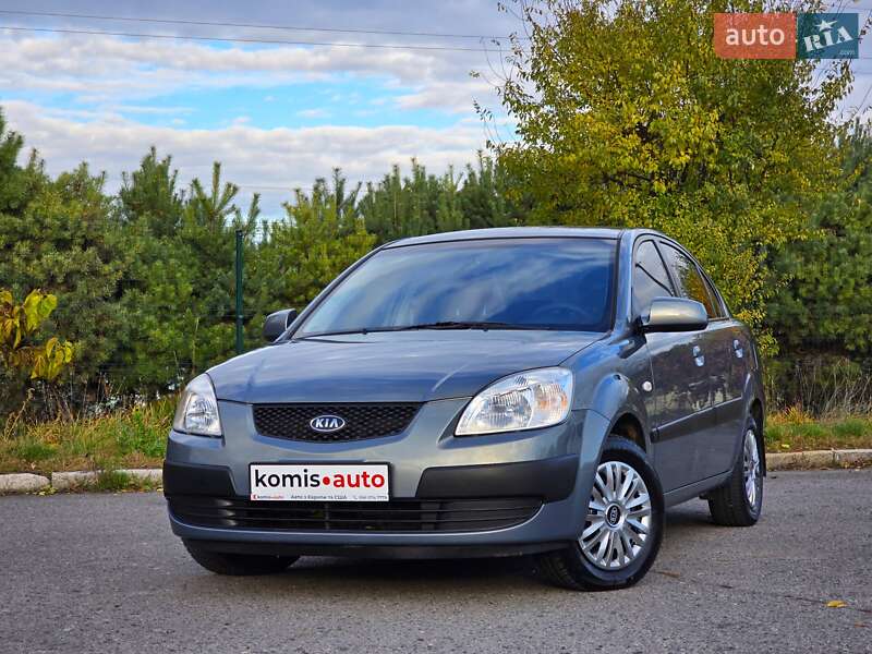 Kia Rio 2006