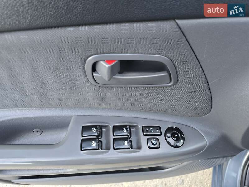 Седан Kia Rio 2006 в Хмельницькому