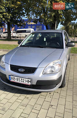 Хэтчбек Kia Rio 2009 в Хмельницком Хэтчбек Kia Rio 2009 в Хмельницком