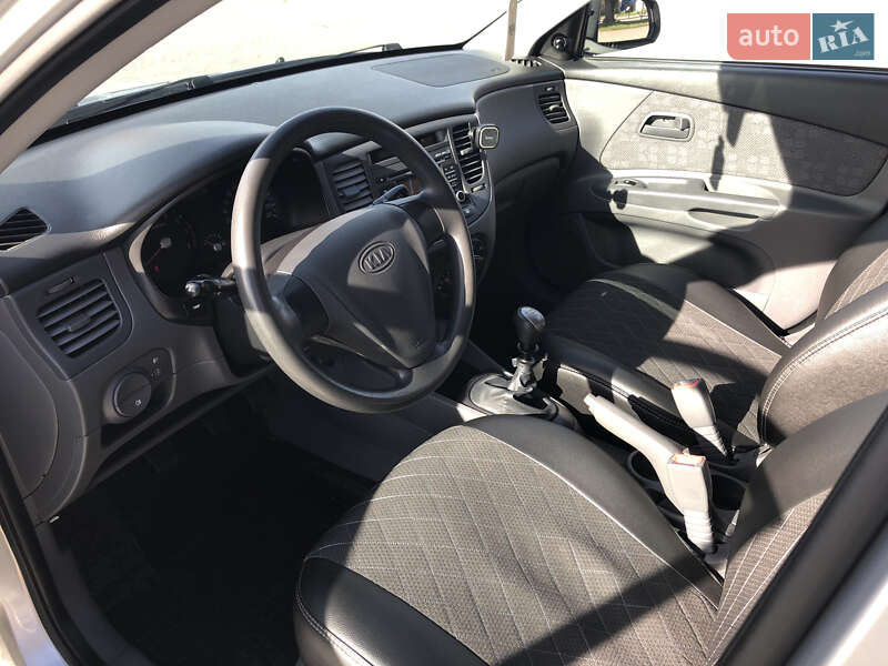 Хэтчбек Kia Rio 2009 в Хмельницком фото 11 Хэтчбек Kia Rio 2009 в Хмельницком