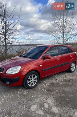 Хетчбек Kia Rio 2005 в Яготині