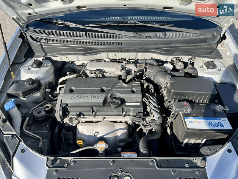 Седан Kia Rio 2010 в Запоріжжі