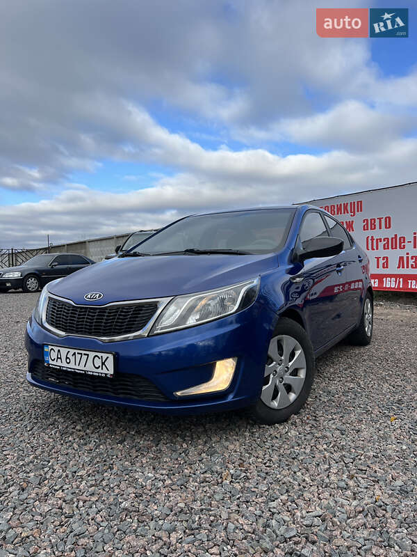 Седан Kia Rio 2012 в Черкассах