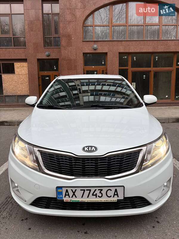 Седан Kia Rio 2012 в Харкові