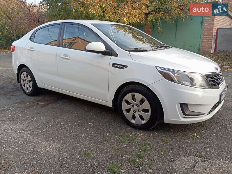 Седан Kia Rio 2012 в Никополе фото 8 Седан Kia Rio 2012 в Никополе
