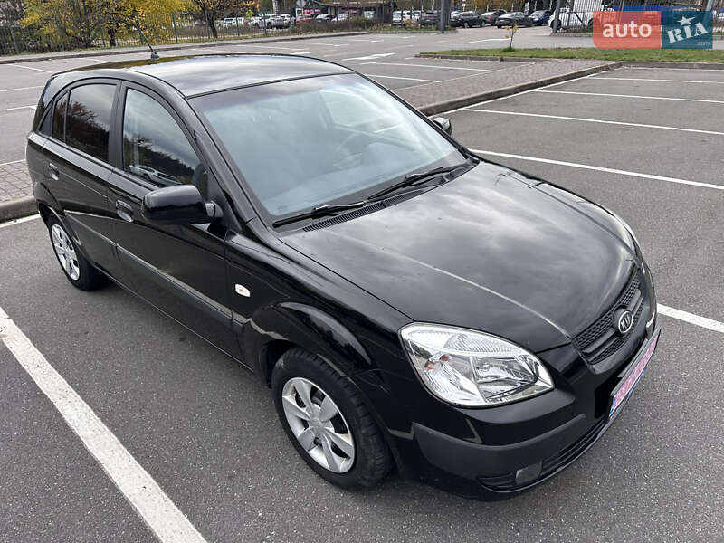 Хэтчбек Kia Rio 2007 в Киеве фото 22 Хэтчбек Kia Rio 2007 в Киеве