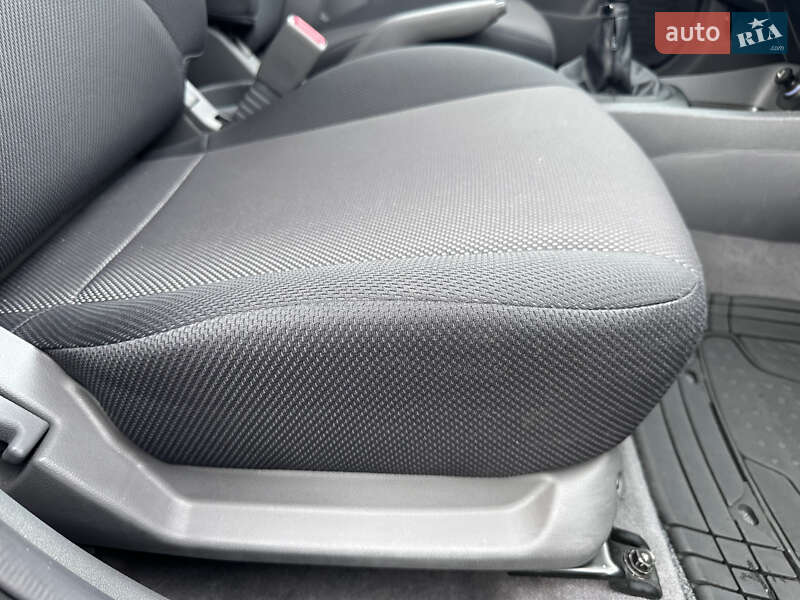 Хэтчбек Kia Rio 2007 в Киеве фото 46 Хэтчбек Kia Rio 2007 в Киеве