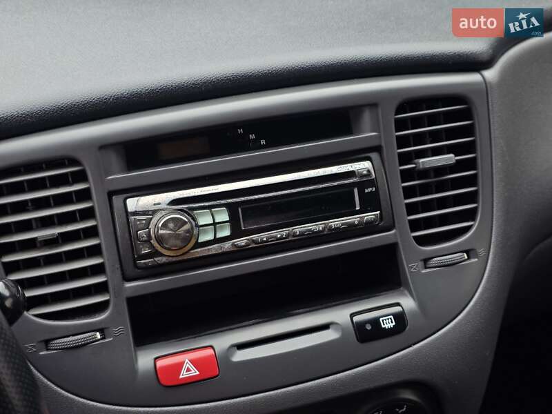 Хэтчбек Kia Rio 2007 в Тернополе фото 34 Хэтчбек Kia Rio 2007 в Тернополе