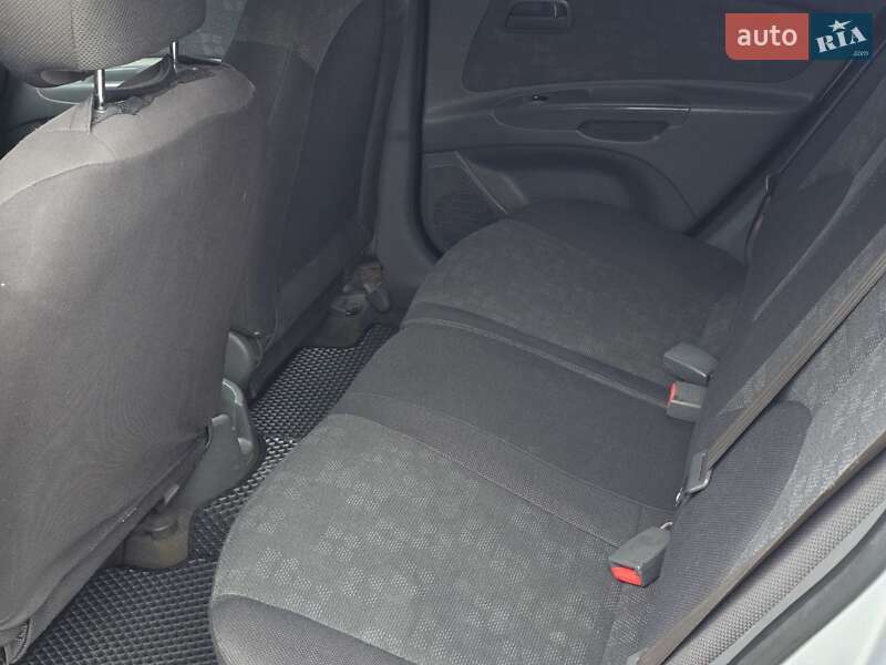 Хэтчбек Kia Rio 2007 в Тернополе фото 23 Хэтчбек Kia Rio 2007 в Тернополе