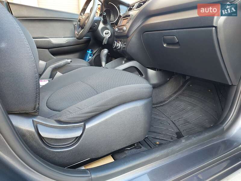 Седан Kia Rio 2013 в Дніпрі фото 15 Седан Kia Rio 2013 в Дніпрі