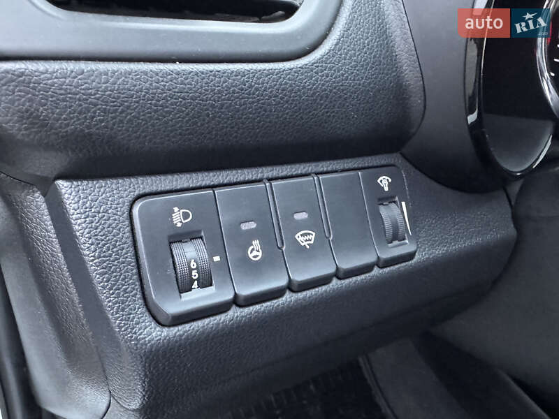 Седан Kia Rio 2014 в Киеве фото 37 Седан Kia Rio 2014 в Киеве