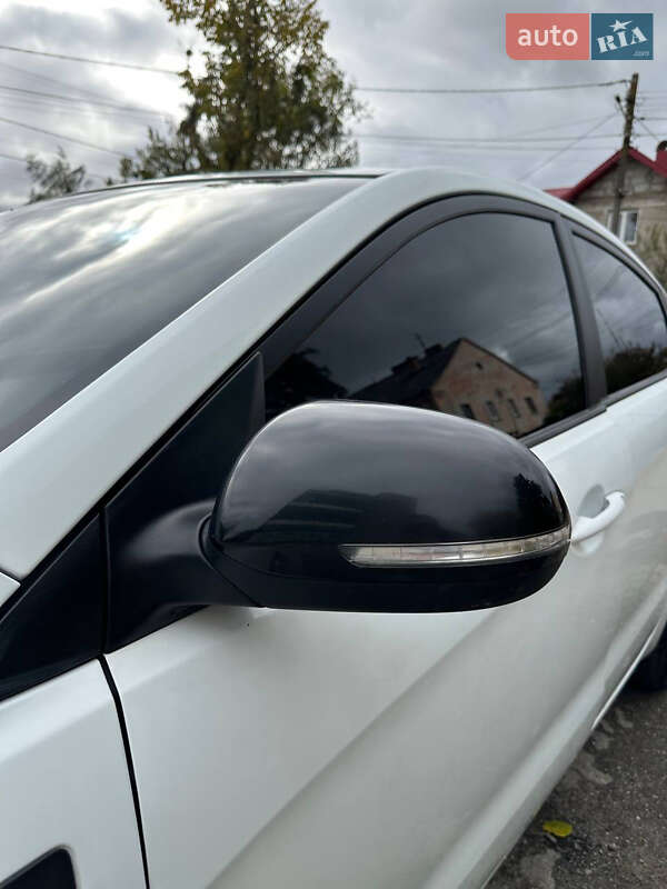 Седан Kia Rio 2012 в Ивано-Франковске фото 8 Седан Kia Rio 2012 в Ивано-Франковске