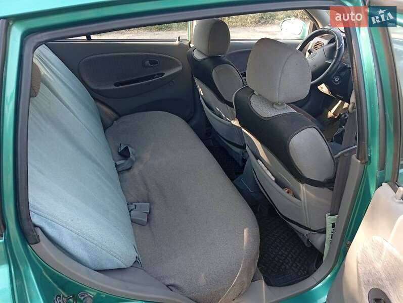 Универсал Kia Rio 2000 в Чугуеве