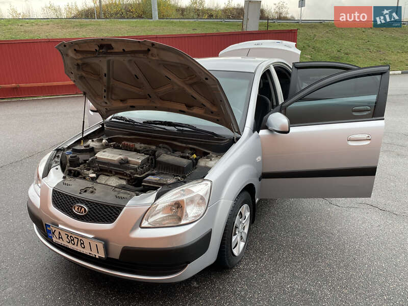 Седан Kia Rio 2008 в Киеве фото 26 Седан Kia Rio 2008 в Киеве