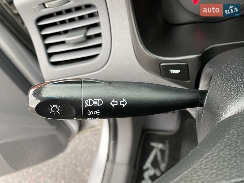 Седан Kia Rio 2008 в Киеве фото 45 Седан Kia Rio 2008 в Киеве