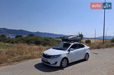 Седан Kia Rio 2013 в Одессе