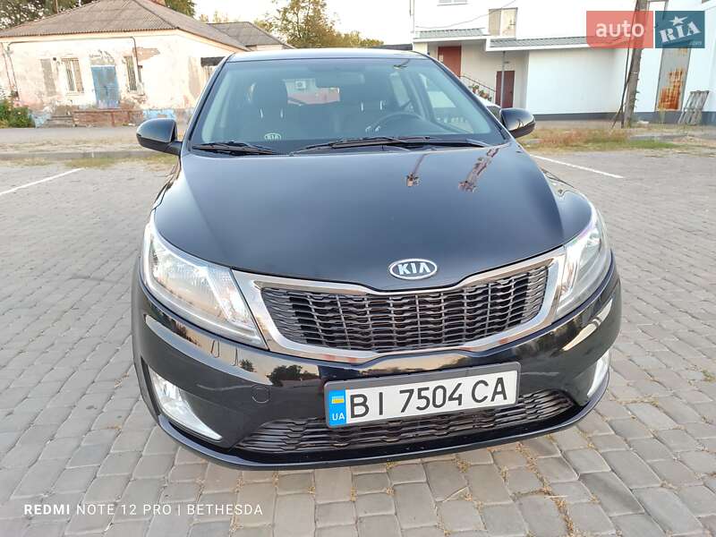 Хэтчбек Kia Rio 2012 в Кременчуге фото 4 Хэтчбек Kia Rio 2012 в Кременчуге
