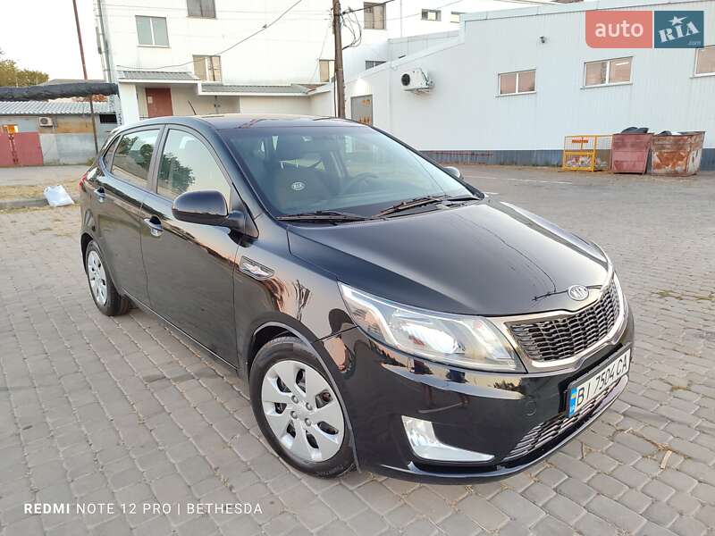 Хэтчбек Kia Rio 2012 в Кременчуге фото 14 Хэтчбек Kia Rio 2012 в Кременчуге