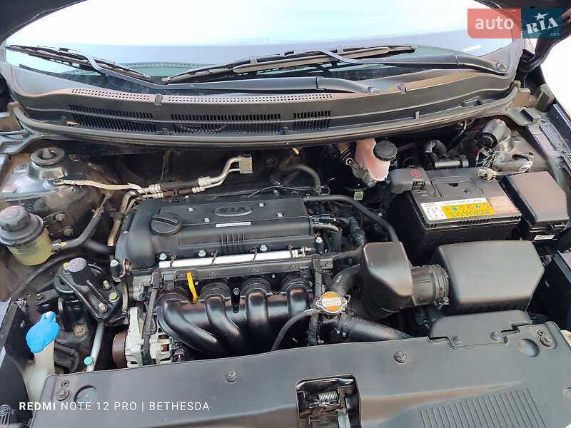 Хэтчбек Kia Rio 2012 в Кременчуге фото 36 Хэтчбек Kia Rio 2012 в Кременчуге