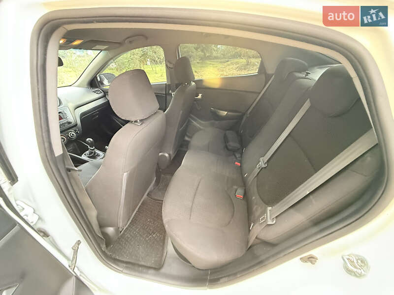Седан Kia Rio 2013 в Харькове фото 7 Седан Kia Rio 2013 в Харькове