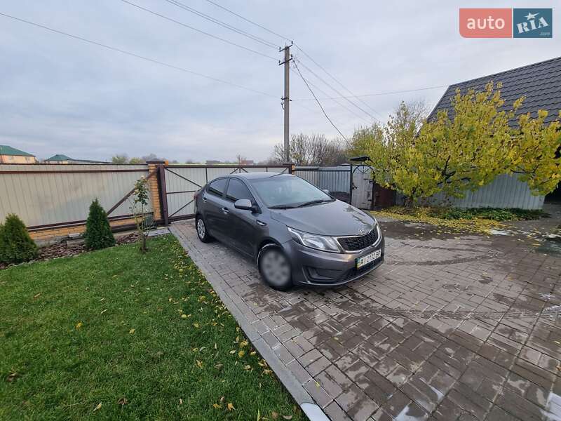 Kia Rio 2012 Kia Rio 2012