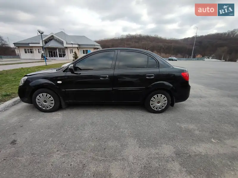Kia Rio 2010