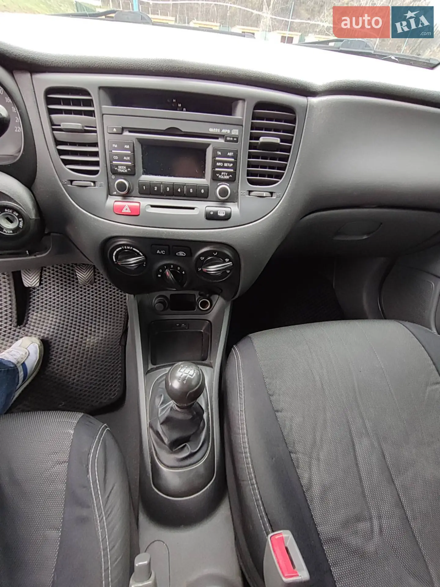 2010 Kia Rio - мініатюра 10