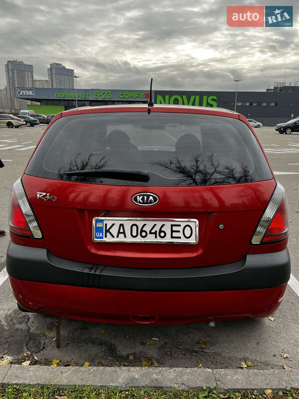 Хетчбек Kia Rio 2008 в Києві