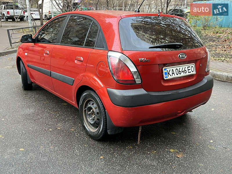 Хетчбек Kia Rio 2008 в Києві