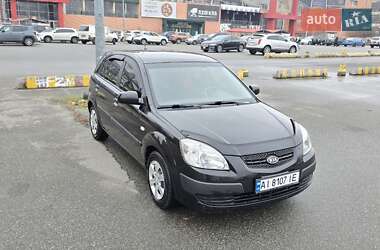 Хэтчбек Kia Rio 2007 в Киеве