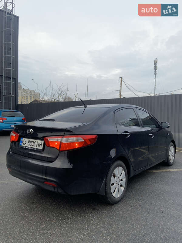 Седан Kia Rio 2013 в Киеве фото 6 Седан Kia Rio 2013 в Киеве