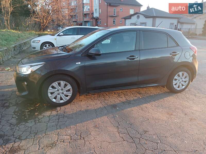 Хэтчбек Kia Rio 2018 в Тернополе