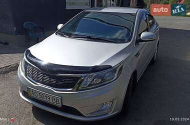 Седан Kia Rio 2012 в Міжгір'ї