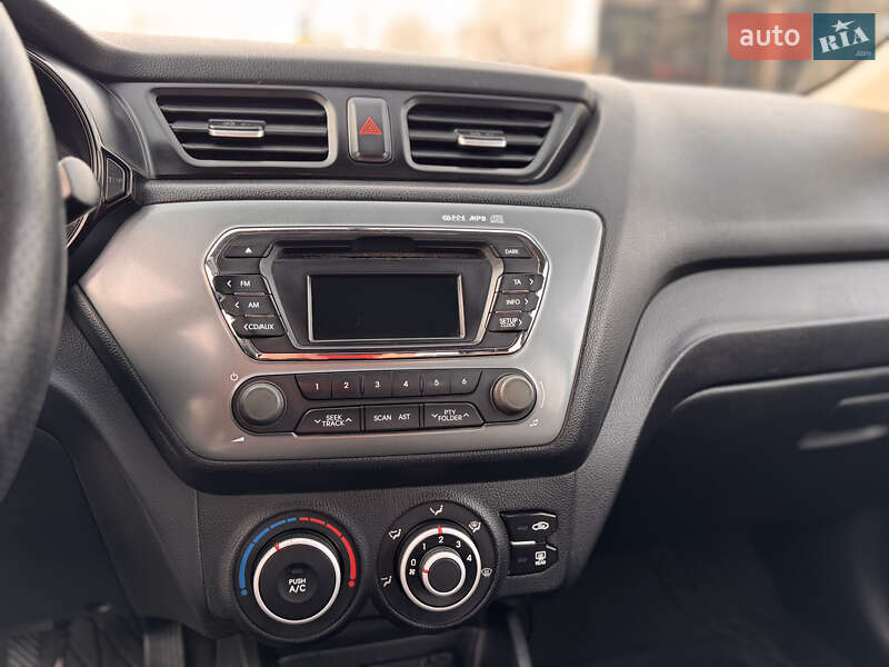 Седан Kia Rio 2013 в Харькове