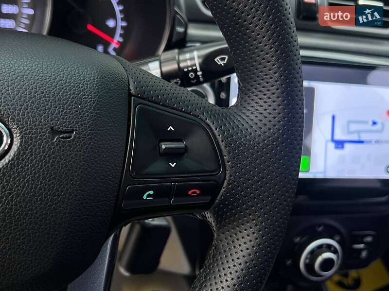 Седан Kia Rio 2012 в Ивано-Франковске