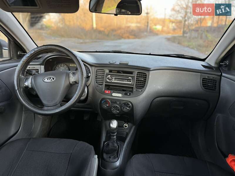 Хэтчбек Kia Rio 2007 в Днепре