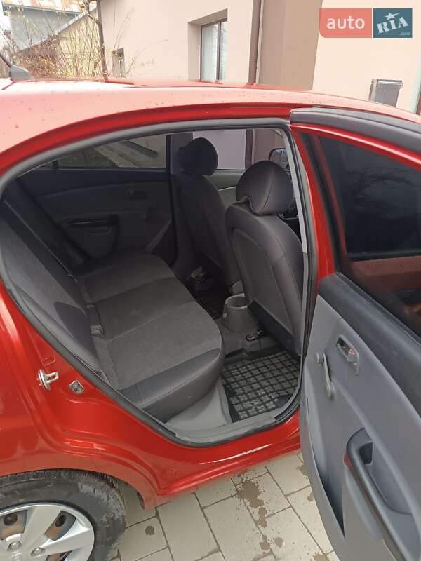 Хэтчбек Kia Rio 2010 в Хоросткове