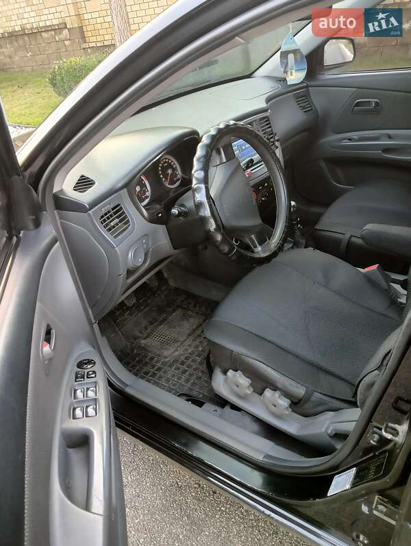 Хетчбек Kia Rio 2006 в Харкові фото 6 Хетчбек Kia Rio 2006 в Харкові