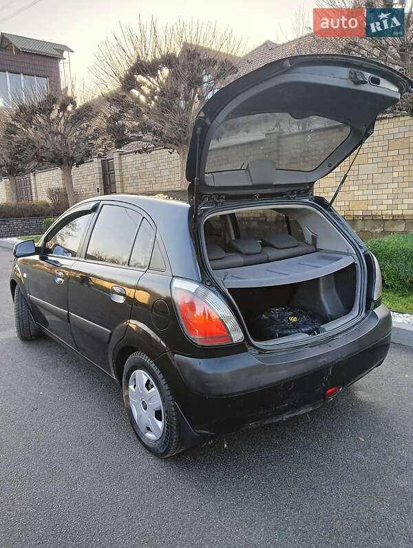 Хетчбек Kia Rio 2006 в Харкові фото 5 Хетчбек Kia Rio 2006 в Харкові