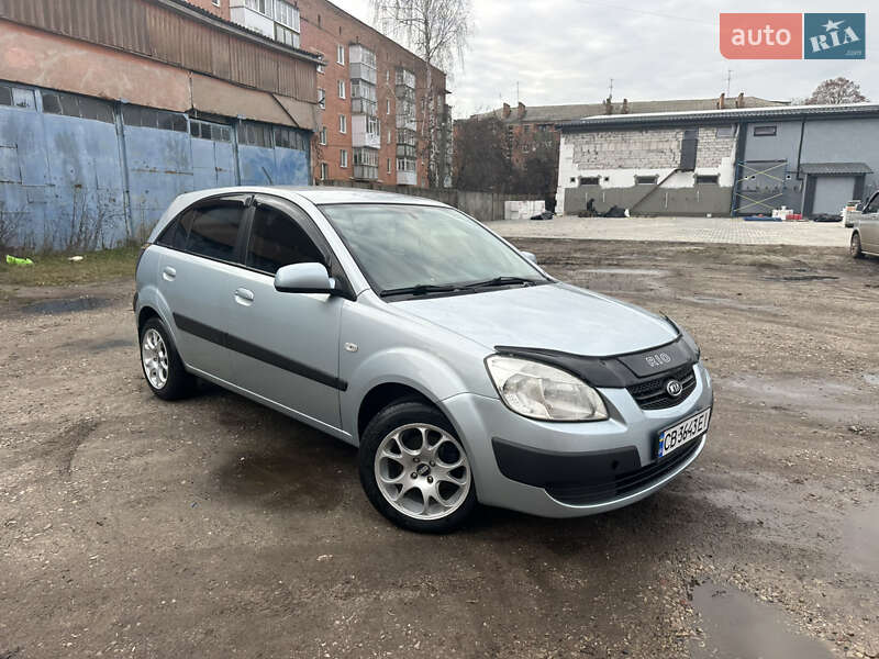 Хэтчбек Kia Rio 2008 в Нежине