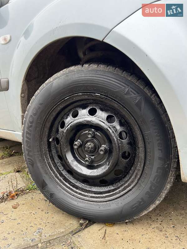 Седан Kia Rio 2007 в Харькове