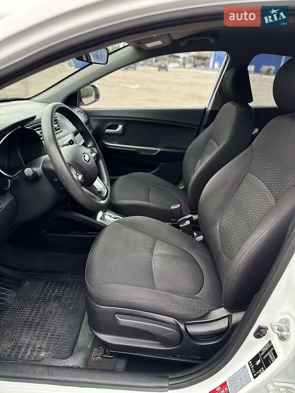 Седан Kia Rio 2013 в Николаеве фото 13 Седан Kia Rio 2013 в Николаеве