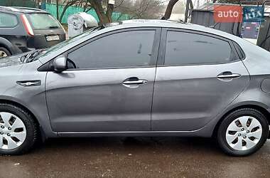 Седан Kia Rio 2011 в Харкові