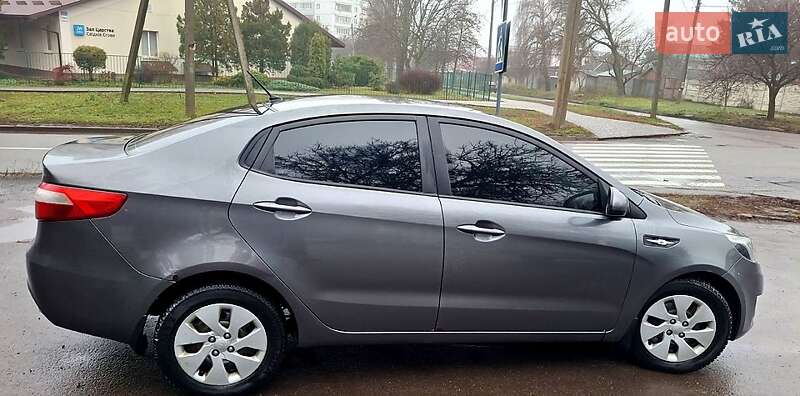 Седан Kia Rio 2011 в Харькове