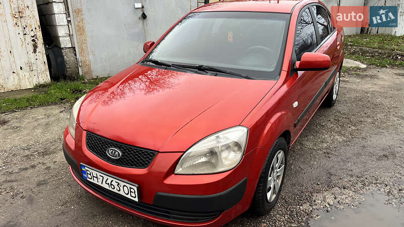 Седан Kia Rio 2008 в Одессе