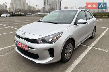 Седан Kia Rio 2019 в Киеве
